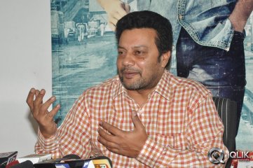 Sai Kumar Press Meet about Yevadu